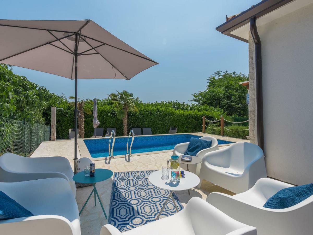 Holiday Home Villa Joy By Interhome Novigrad  ภายนอก รูปภาพ