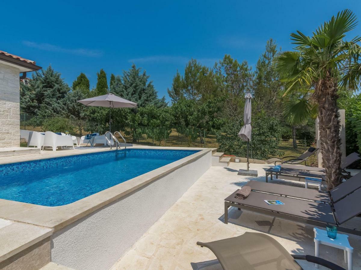Holiday Home Villa Joy By Interhome Novigrad  ภายนอก รูปภาพ