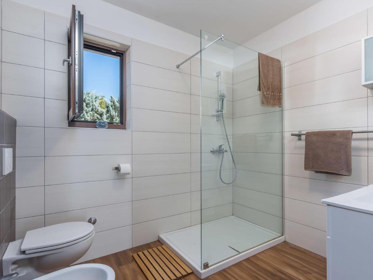 Holiday Home Villa Joy By Interhome Novigrad  ภายนอก รูปภาพ